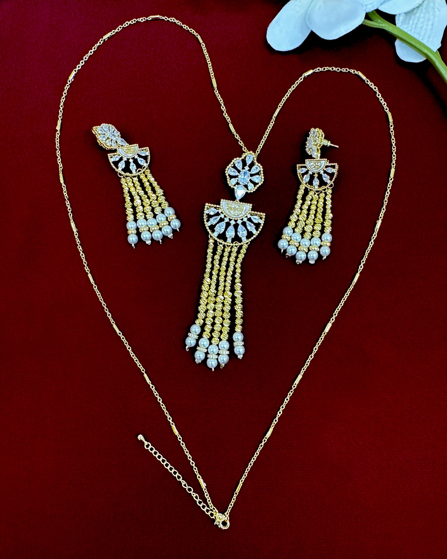 "Halo of Pearls & Zircon" Set