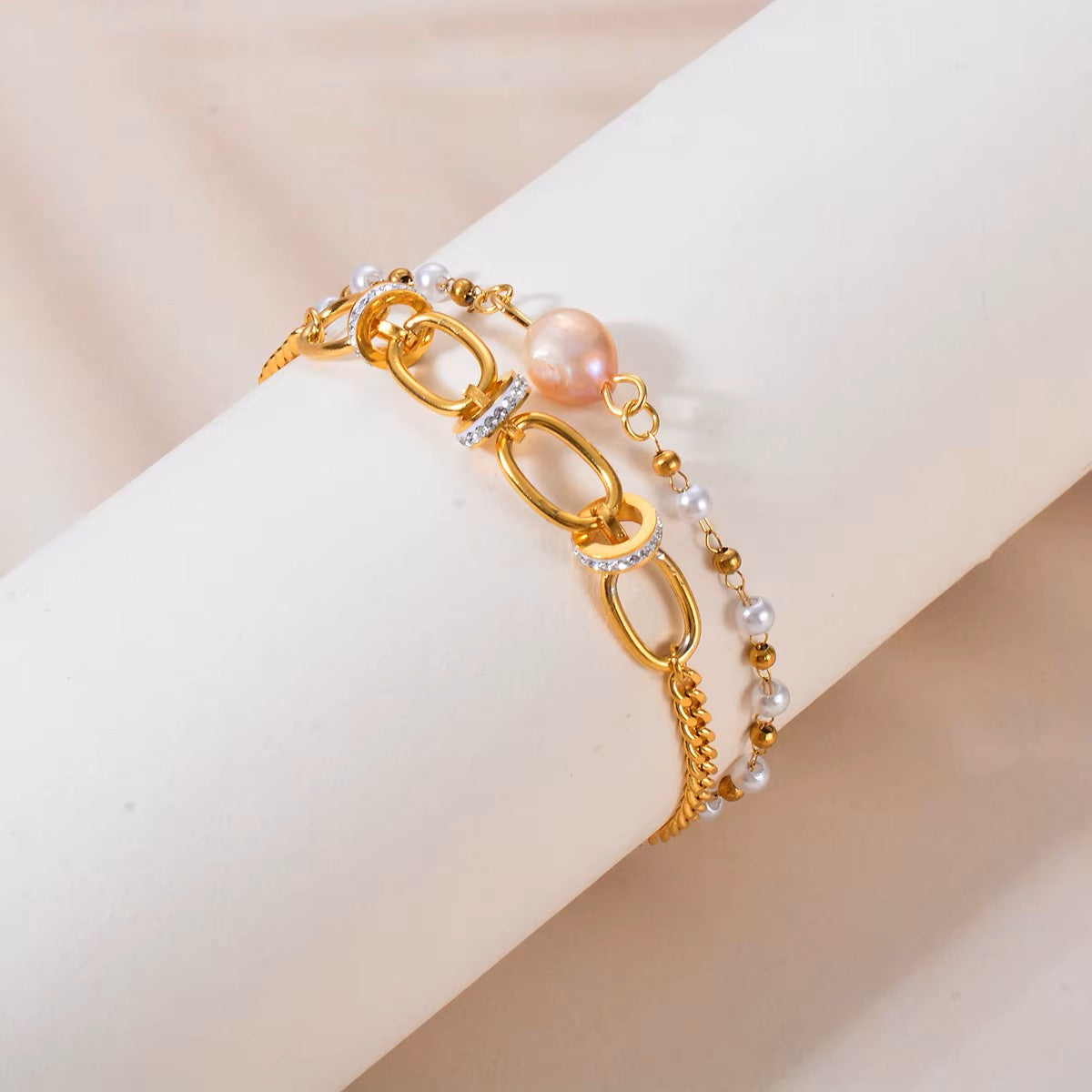 Pearl Touch Bracelet