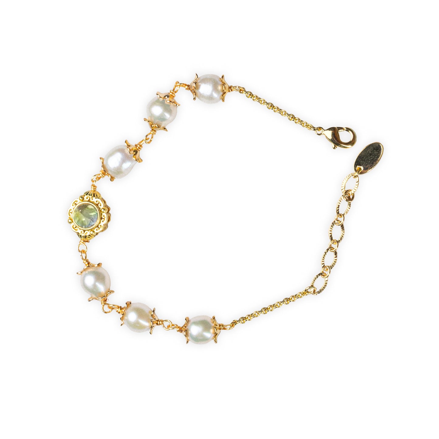 Regal Pearl Elegance Bracelet