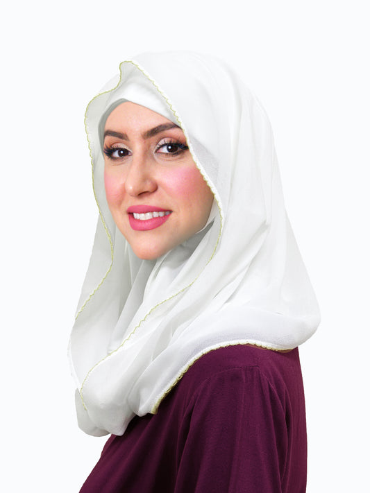 شيله موصوله فورية بحواف مشغولة بخيط معدنية ذهبية