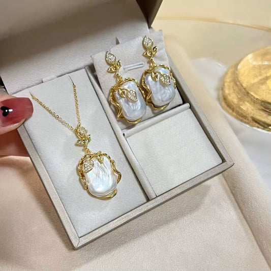 Leaf Elegance, Baroque Pearl Jewelry Set