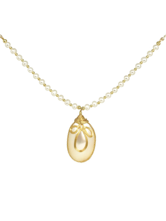 "Pearl Glow" Necklace