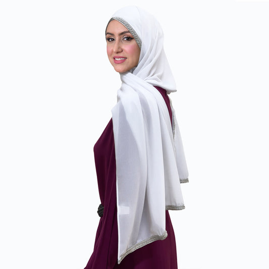 شيله فاخره باطراف مشغولة يدويا بخيوط معدنية فضية